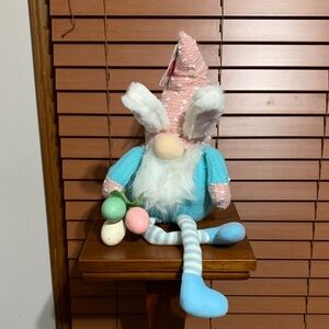 Cottontail Lane- Bunny Gnome with Bouquet of Easter Eggs.